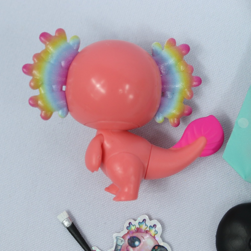 Zuru 5 Surprise A Lot A Axolotl Paint Alotol Figure w Accessories Sticker & Sand - Picture 2 of 2